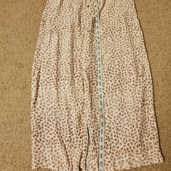 Faithfull the Brand Suki slip midi dress - Picture 8 of 11